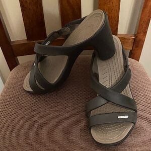 CROCS heels